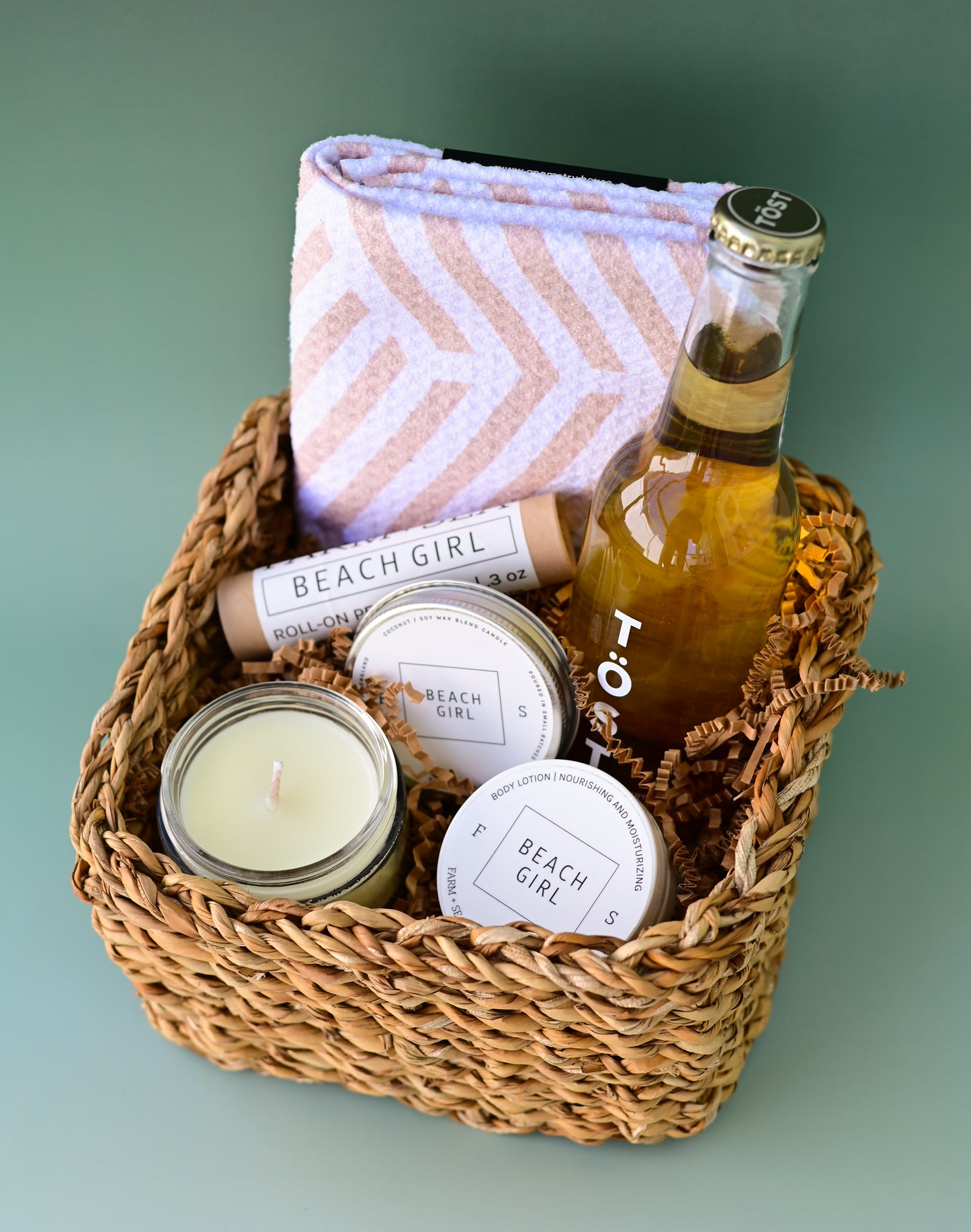 Resting Beach Face Basket