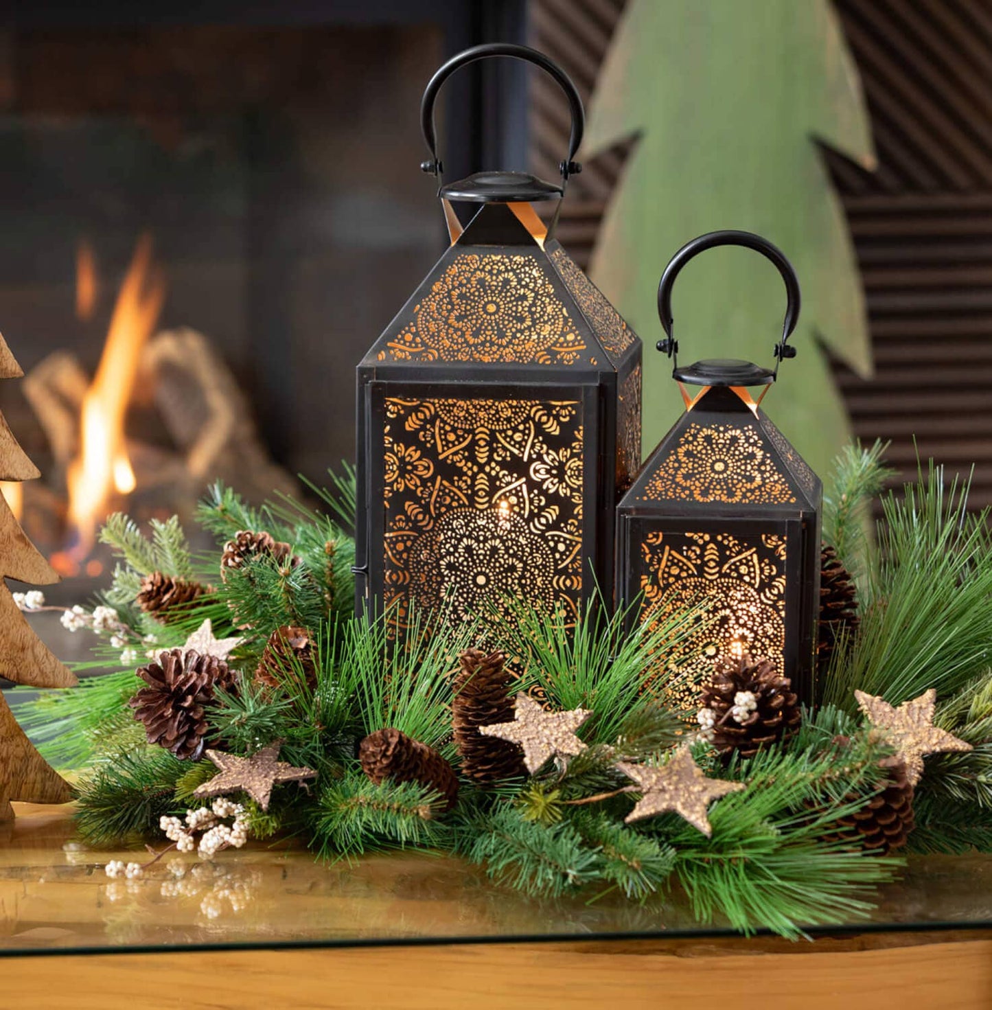 Wooden Oversized Evergreen - Medium