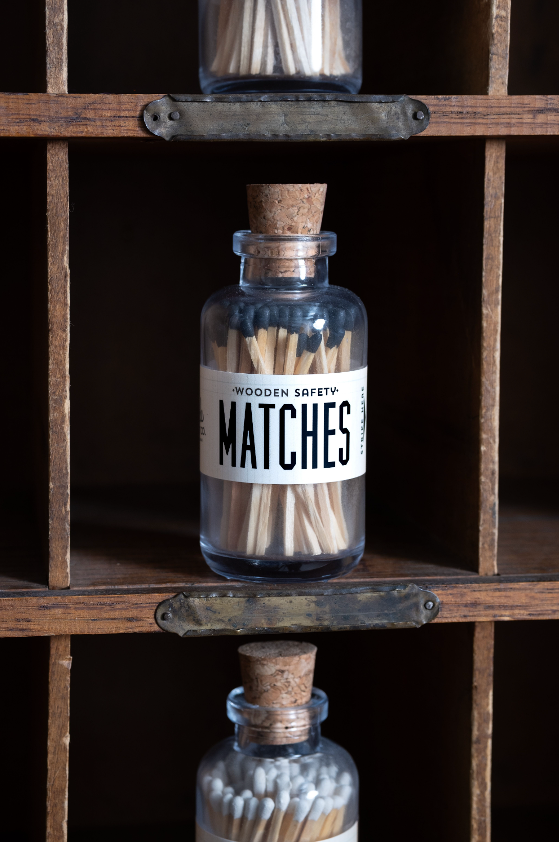 Made Market Co. - Mini Apothecary Vintage Black Matches