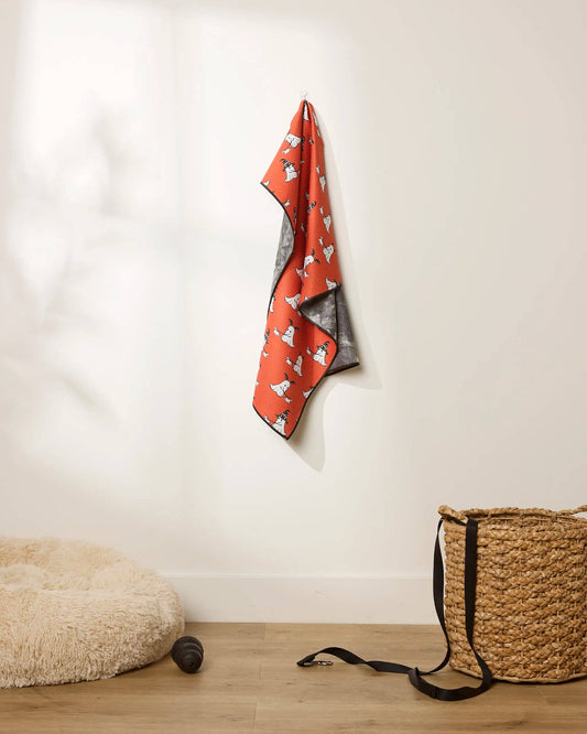 Geometry - Spooky Ghost Walk Orange Dog Towel