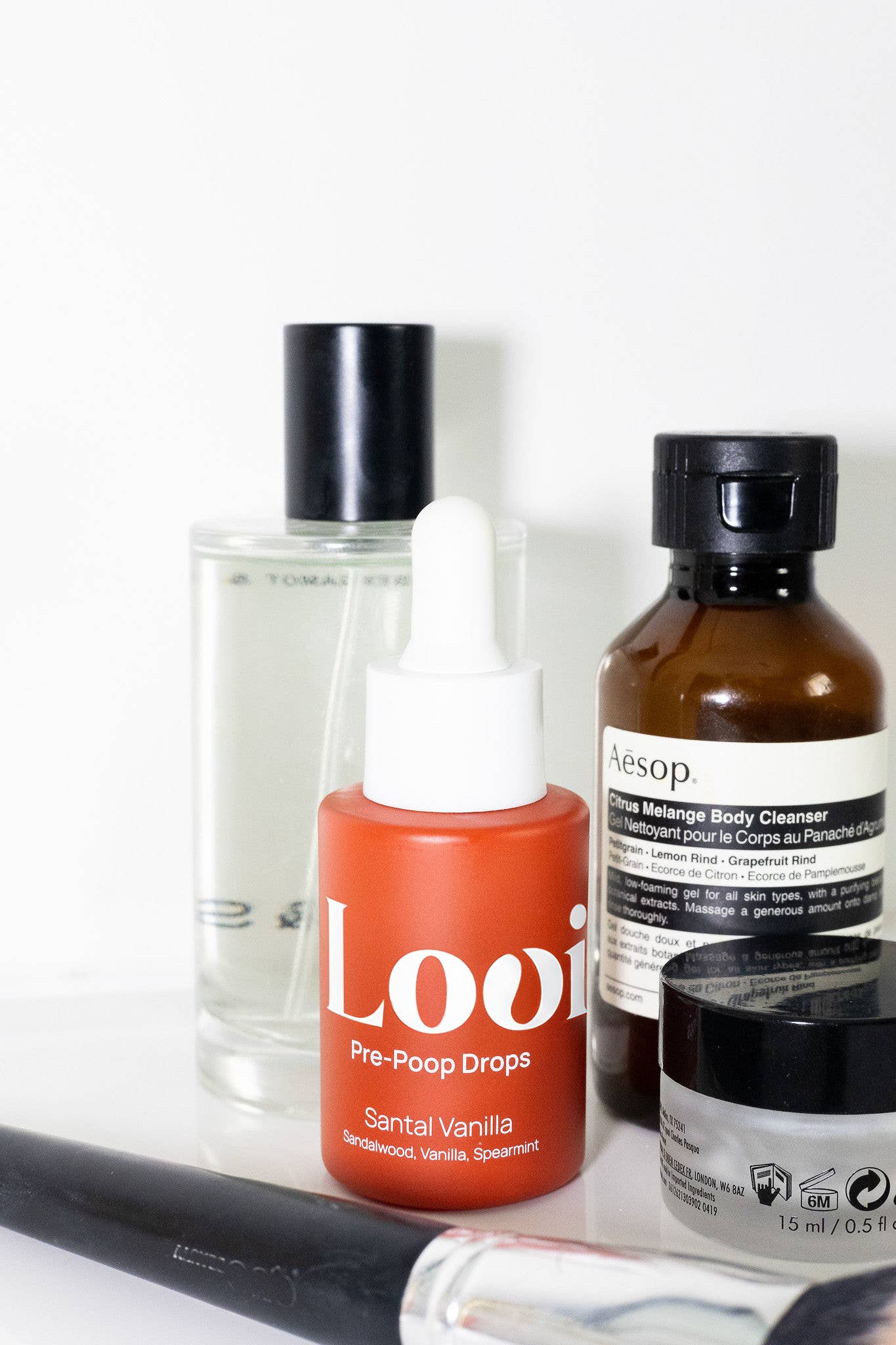 Loui Pre-Poop Toilet Drops — Santal Vanilla
