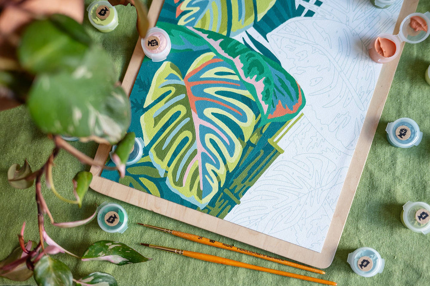 Elle Crée (She Creates) - Vintage Verde Paint-by-Number Kit